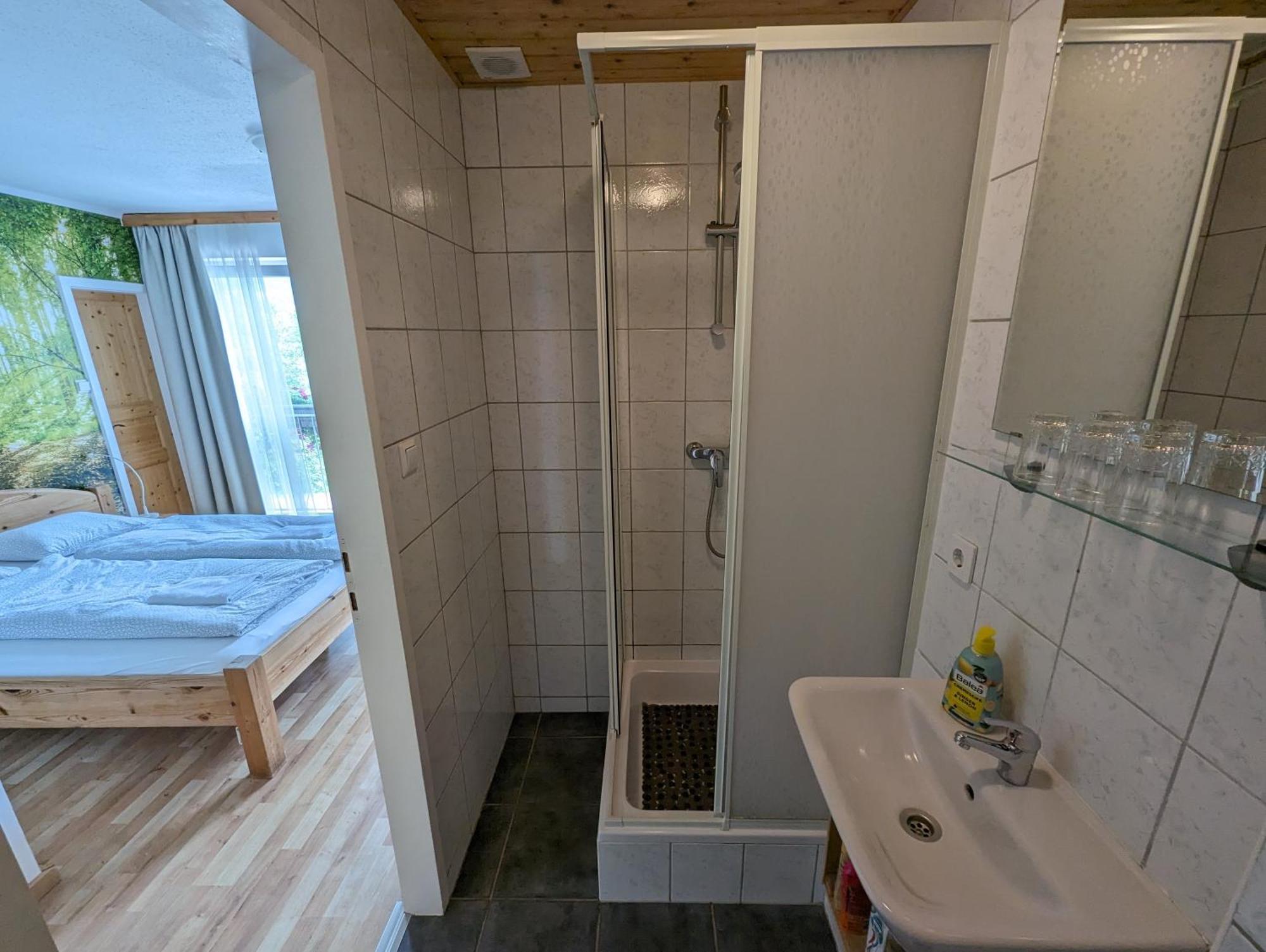 Haus Kathan Kamering Bagian luar foto